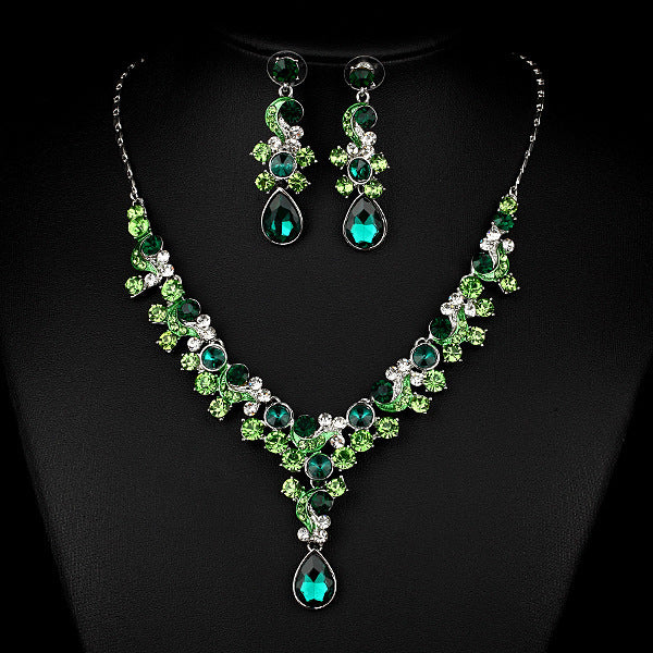 Brides Necklace & Earrings Two Piece Transparent Diamond Set
