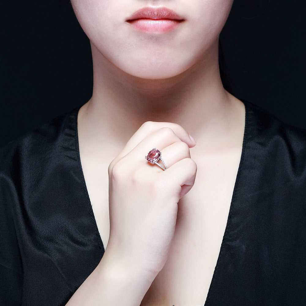 Zhen Fashion Engagement Ring - Gems