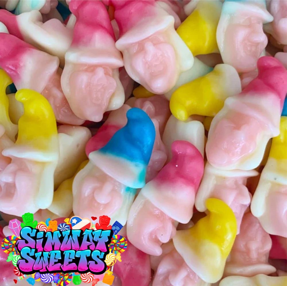 Witch Heads Gummies: Spooky Strawberry Treats for Halloween Parties!